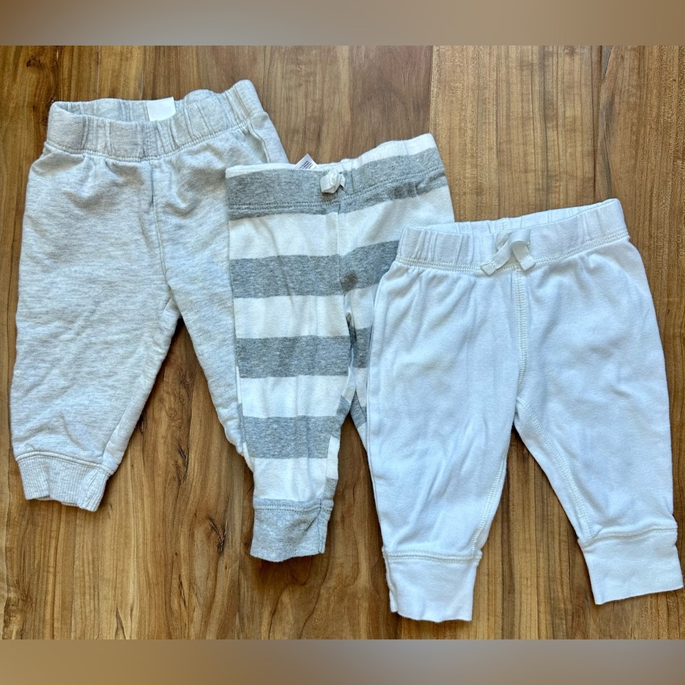🦋(3) Carter’s Pants